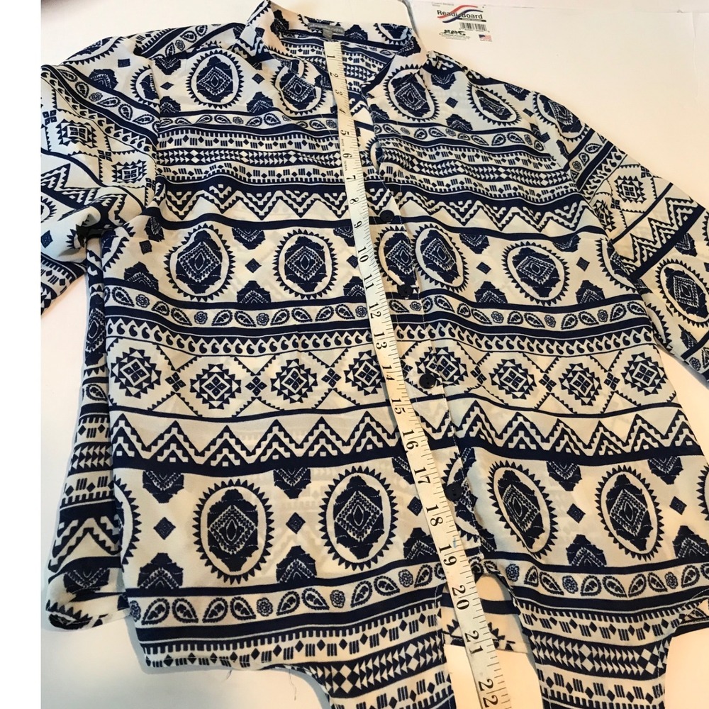 Charlotte Russe Navy White Tribal Geometric Tie Front Roll Tab Blouse Medium - Picture 7 of 9